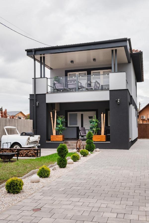 Reborn Lux Apartments Hajdúszoboszló Dış mekan fotoğraf