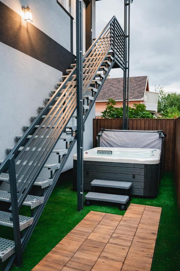 Reborn Lux Apartments Hajdúszoboszló Dış mekan fotoğraf