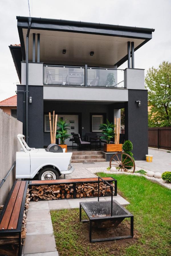 Reborn Lux Apartments Hajdúszoboszló Dış mekan fotoğraf